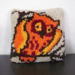 Vintage 1970's Latch Hook ..